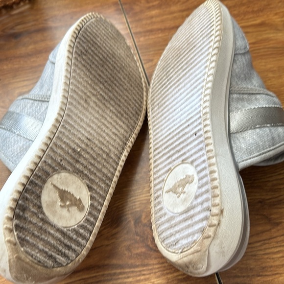 COPY - Clogs Must bundle! 2-$10 or 3-$15 etc - Picture 4 of 11